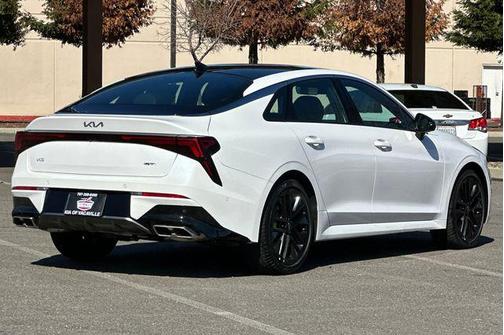 2025 Kia K5 GT