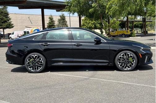 2025 Kia K5 GT