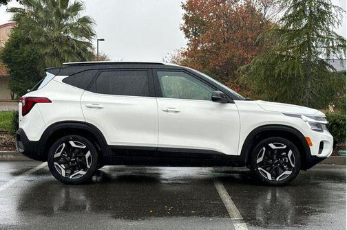 2025 Kia Seltos SX Turbo