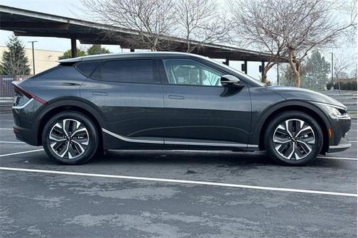 2024 Kia EV6 Light Long Range