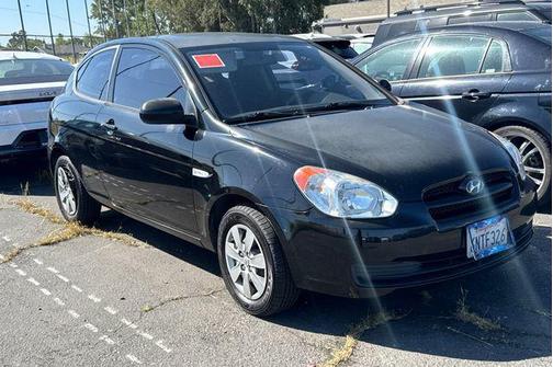 2011 Hyundai Accent GS