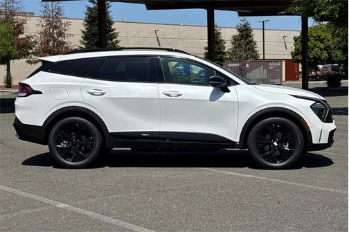 2025 Kia Sportage X-Line
