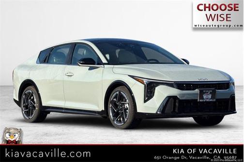 2025 Kia K4 GT-Line