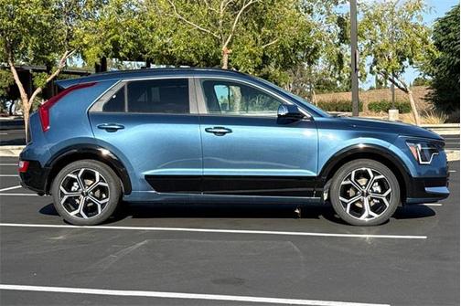 2025 Kia Niro Touring