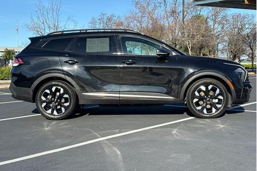 2023 Kia Sportage Plug-In Hybrid X-Line Prestige