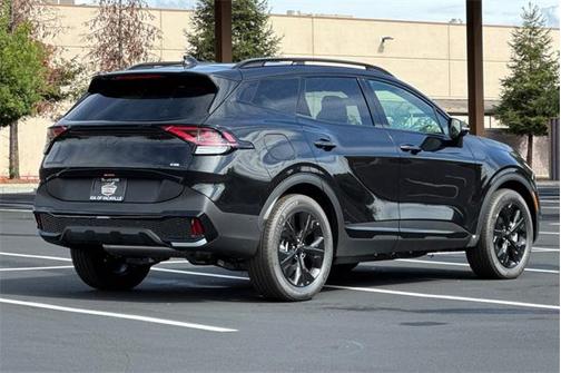 2025 Kia Sportage X-Line