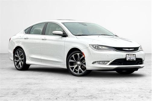2016 Chrysler 200 C