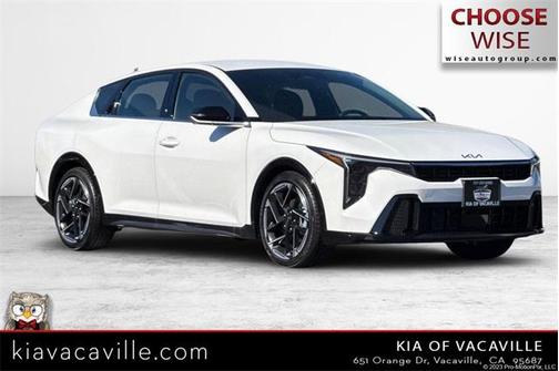 2025 Kia K4 GT-Line