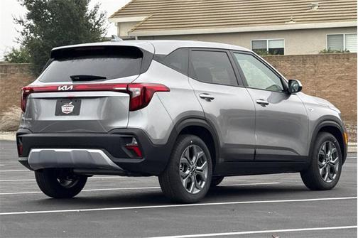 2026 Kia Seltos LX