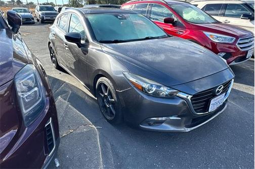 2017 Mazda Mazda3 Grand Touring