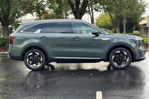 2026 Kia Sorento Hybrid EX