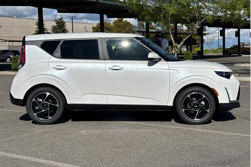 2025 Kia Soul EX