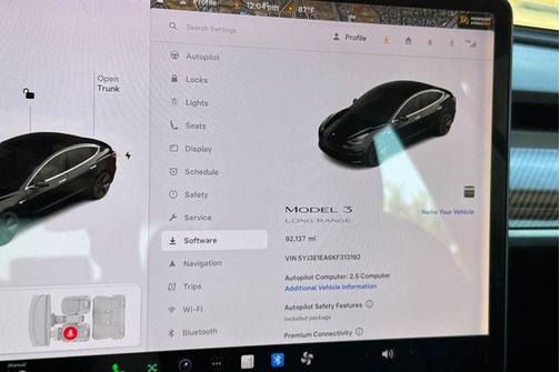 2019 Tesla Model 3 Standard Range Plus