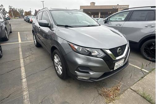 2021 Nissan Rogue Sport SV