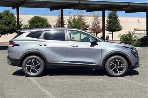 2025 Kia Sportage Hybrid LX