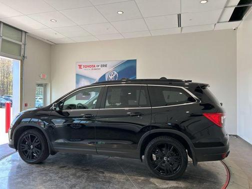 Crystal Black Pearl 2021 Honda Pilot AWD Special Edition