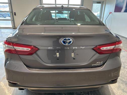 Predawn Gray Mica 2019 Toyota Camry Hybrid XLE