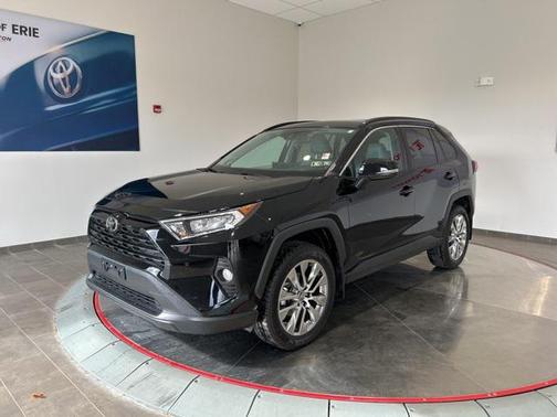 2019 Toyota RAV4 XLE Premium