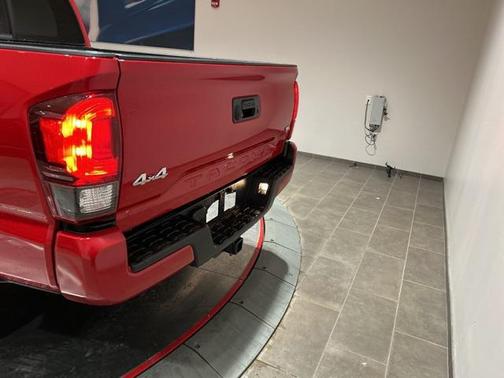 2023 Toyota Tacoma SR