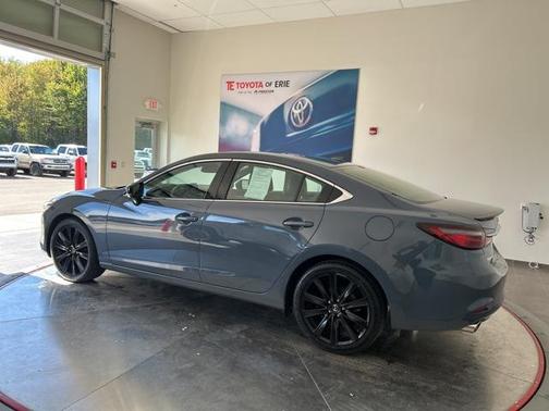 2021 Mazda Mazda6 Carbon Edition