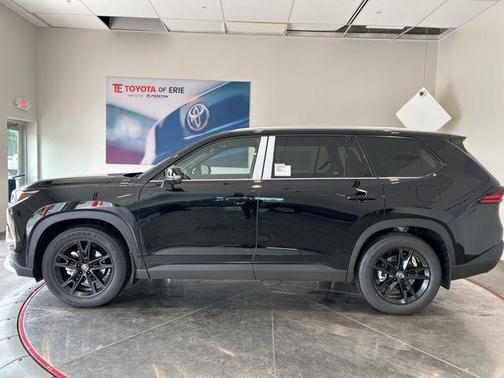 Midnight Black 2026 Toyota Grand Highlander Hybrid Platinum MAX