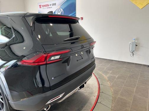 Midnight Black 2026 Toyota Grand Highlander Hybrid Platinum MAX