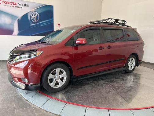 2012 Toyota Sienna LE