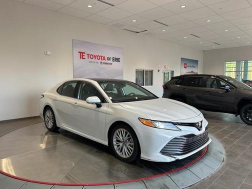 2019 Toyota Camry XLE