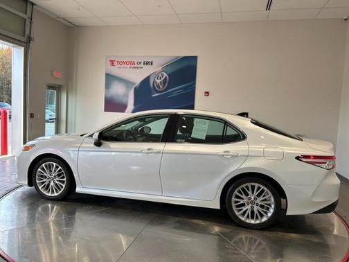 2019 Toyota Camry XLE
