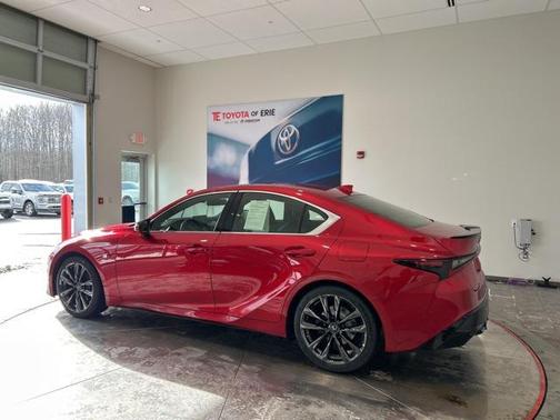 2022 Lexus IS 350 Base