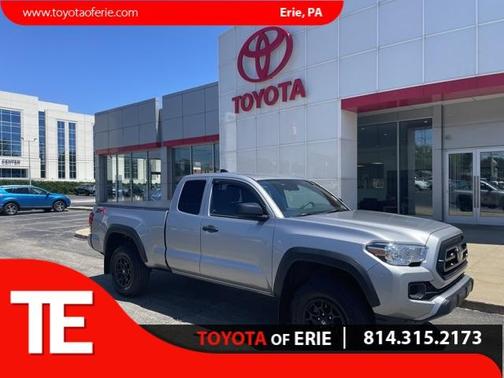 Photo 1 of 17 of 2020 Toyota Tacoma SR