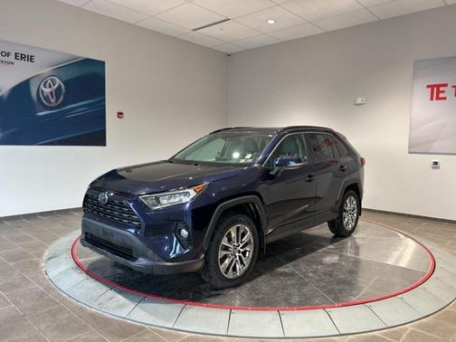 2019 Toyota RAV4 XLE Premium