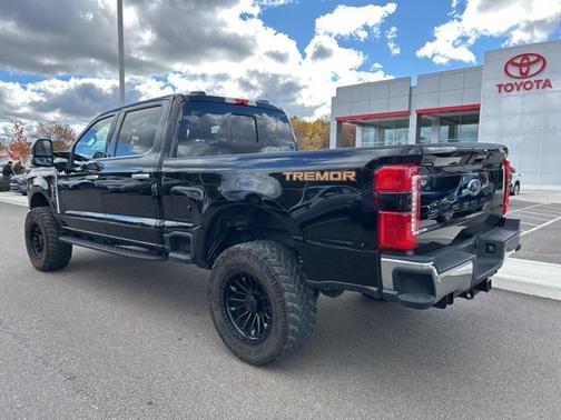 2024 Ford F-350 Lariat