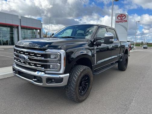 2024 Ford F-350 Lariat