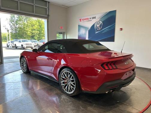2024 Ford Mustang GT Premium