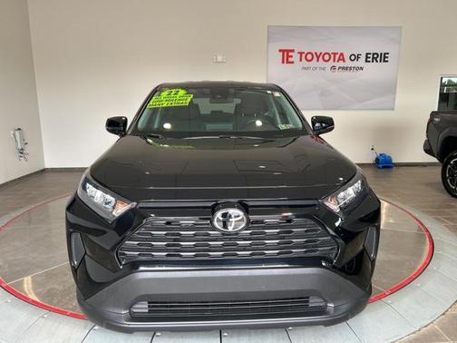 2022 Toyota RAV4 LE