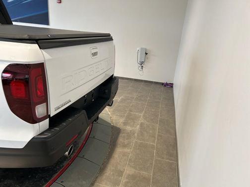 2025 Honda Ridgeline Black