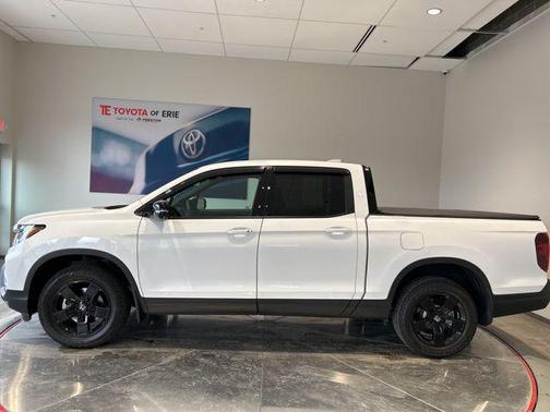 2025 Honda Ridgeline Black