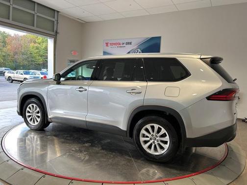 2025 Toyota Grand Highlander XLE