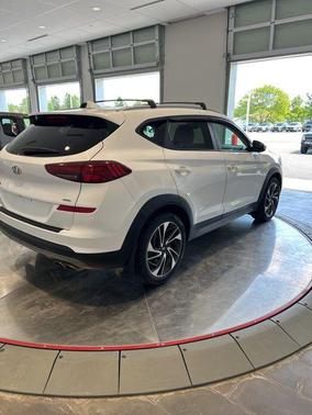 Cream White 2020 Hyundai TUCSON Sport