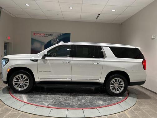 2021 GMC Yukon XL SLT