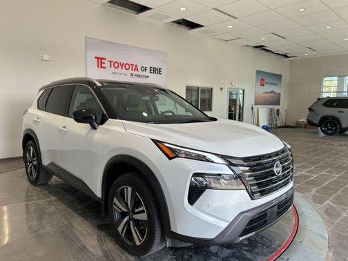 2024 Nissan Rogue SL