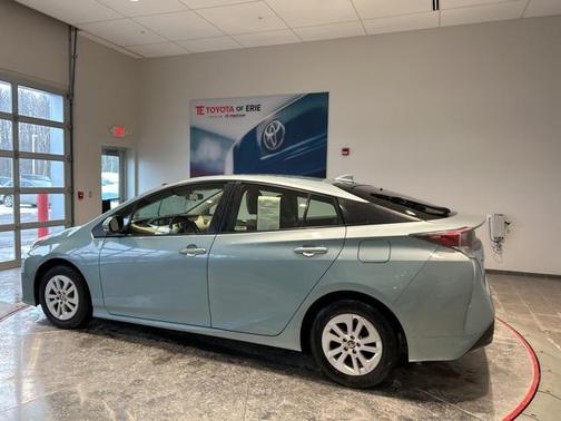 2017 Toyota Prius Two