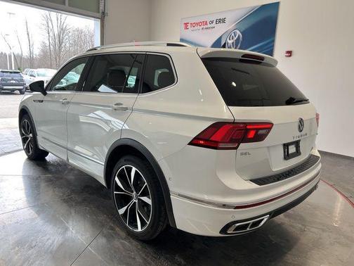 2024 Volkswagen Tiguan 2.0T SEL R-Line 4MOTION