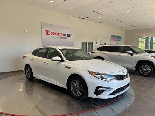 2020 Kia Optima LX