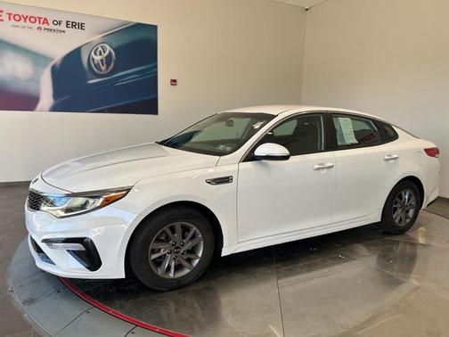 2020 Kia Optima LX