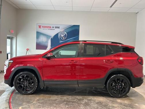 2022 GMC Terrain SLE