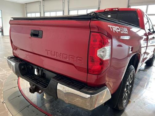 2016 Toyota Tundra SR5