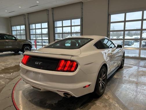 2017 Ford Mustang GT