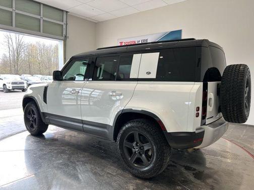 Fuji White 2022 Land Rover Defender 110 Standard